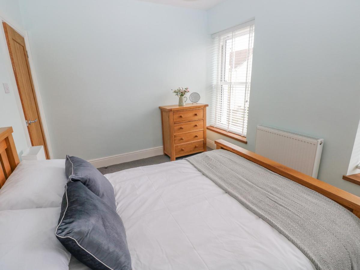 54 Pencoed Road Villa Burry Port Eksteriør bilde